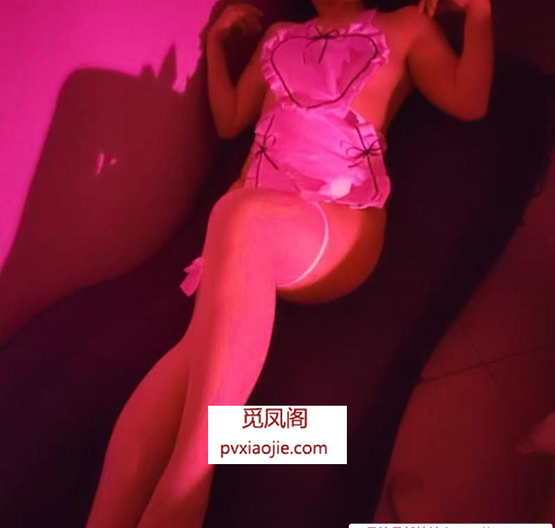 服务系性感美女