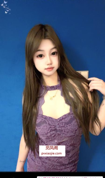 舌到饱的嫩妹萌萌