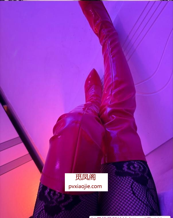 木瓜奶肥臀少妇