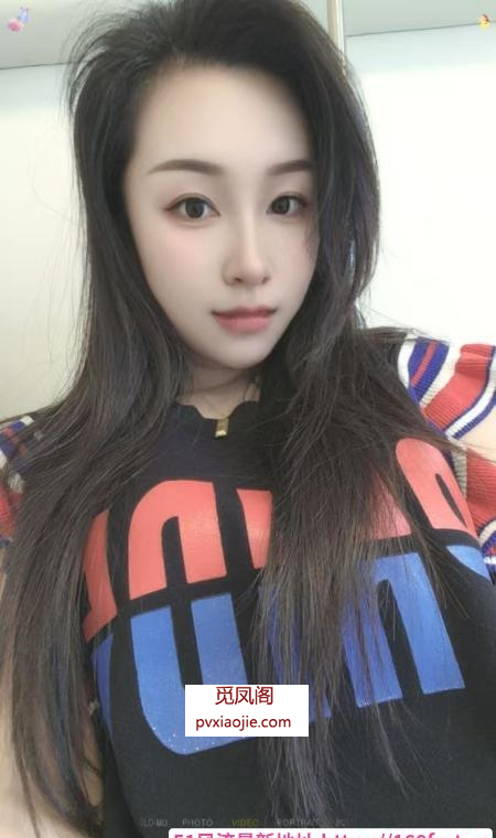 武汉光谷小姐姐