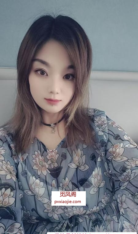 大屁股芳芳