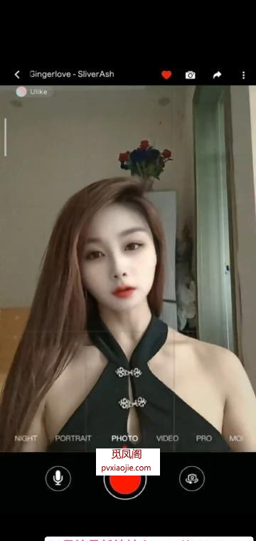 铁机路兰兰小姐姐