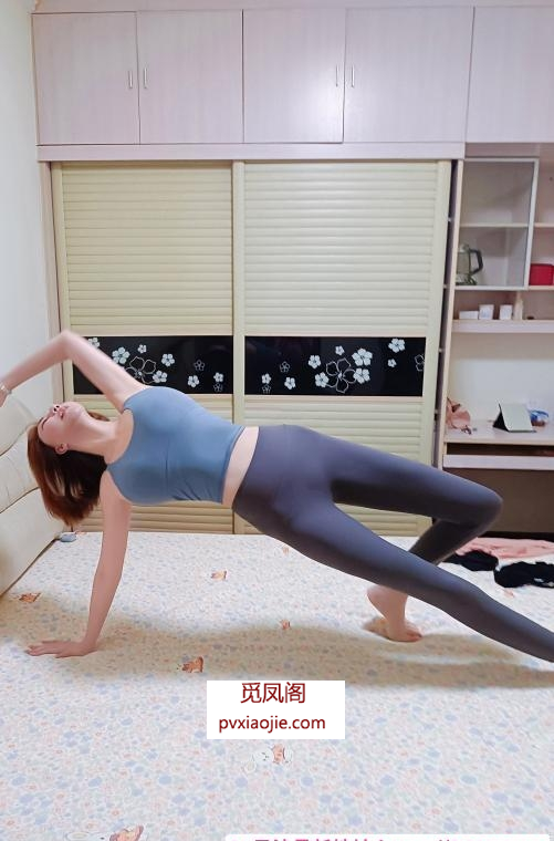 性感妩媚莎莎老师