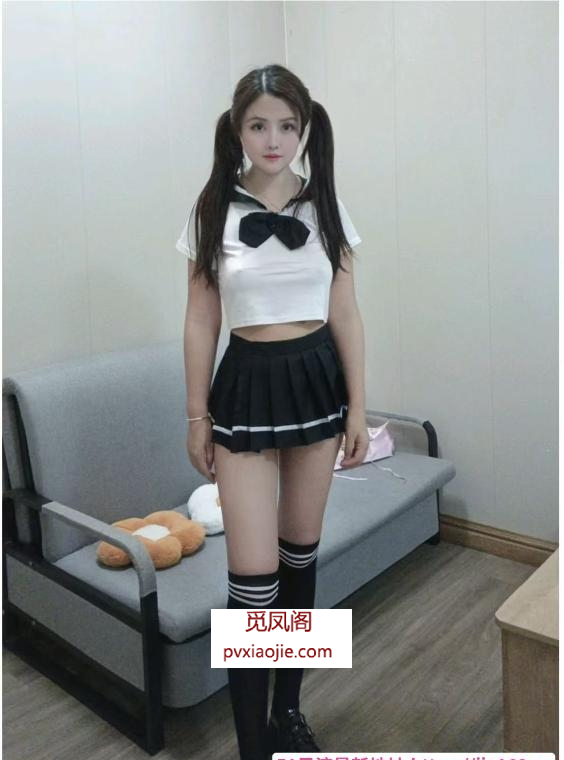 大胸女友李一桐